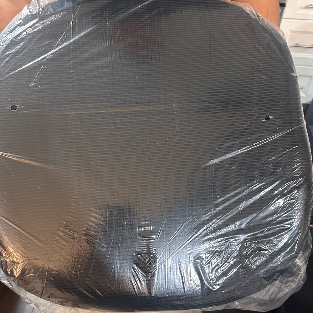 Black office chair